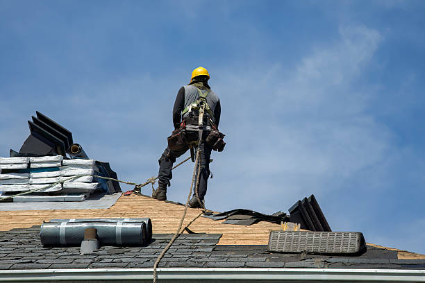 Professional Gutter Installation technician working in Morris, CT